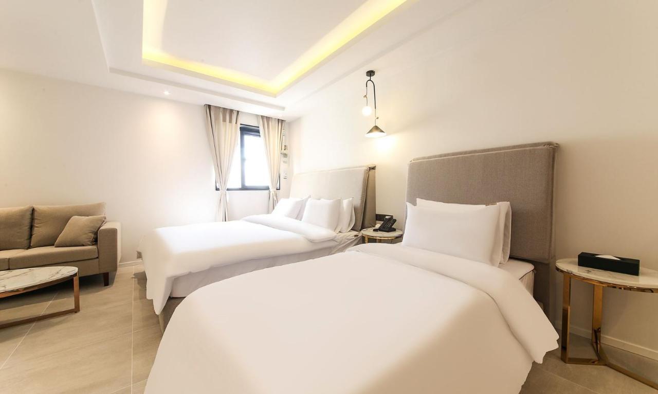 H Moment Hotel Songjeong Μπουσάν Εξωτερικό φωτογραφία