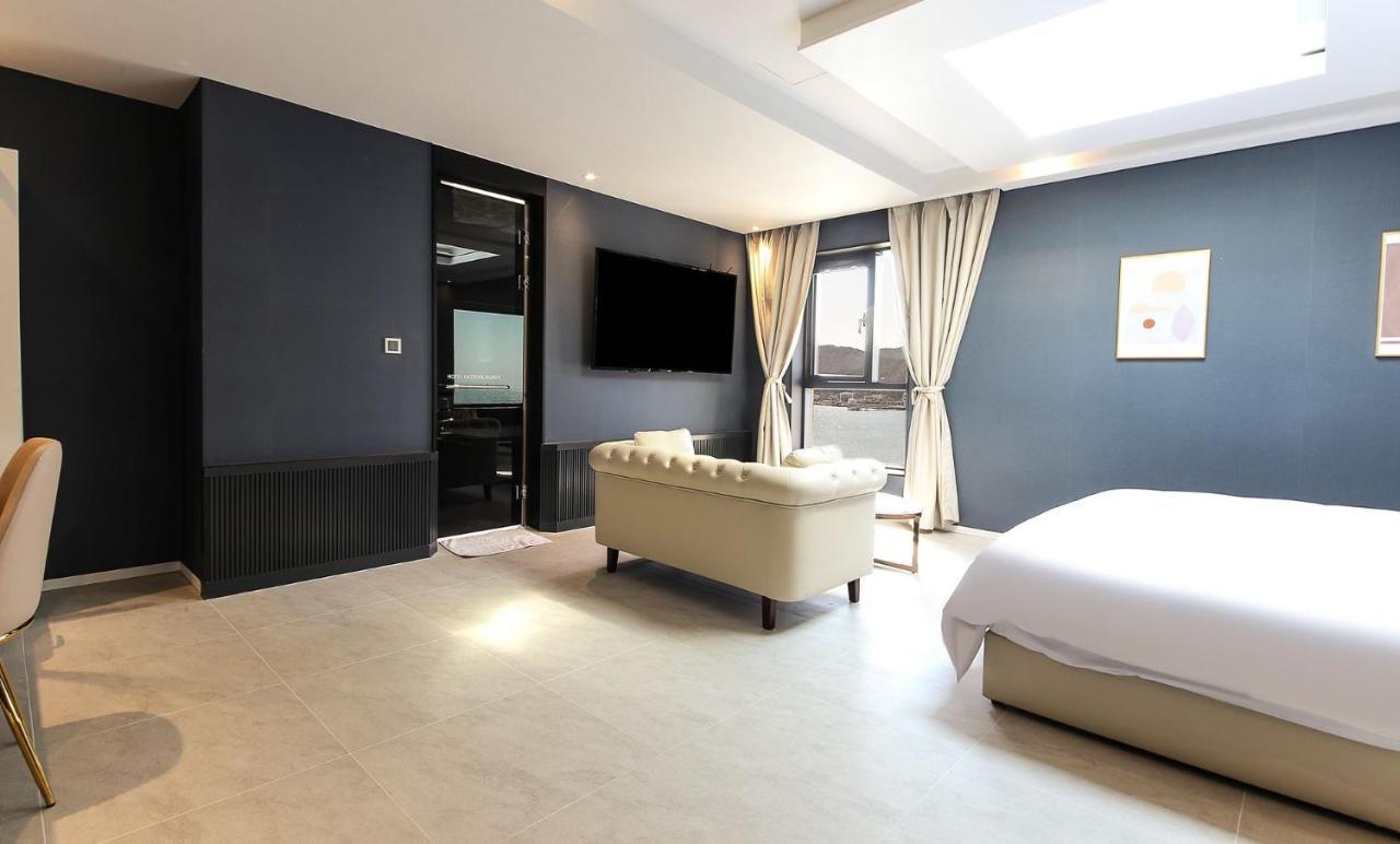 H Moment Hotel Songjeong Μπουσάν Εξωτερικό φωτογραφία
