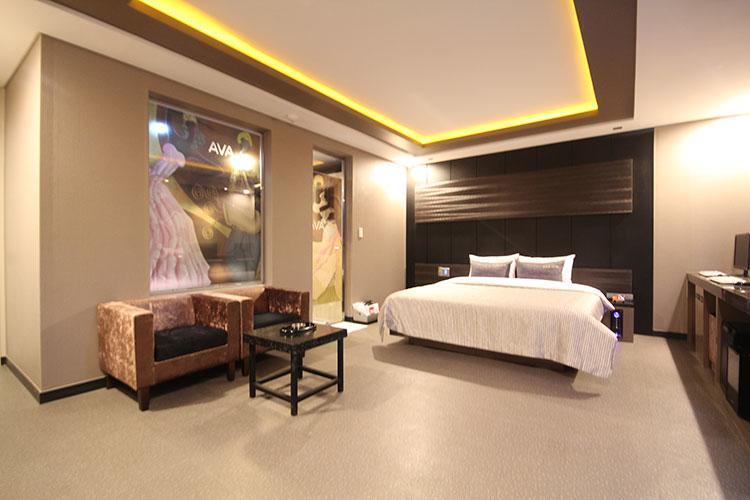 H Moment Hotel Songjeong Μπουσάν Εξωτερικό φωτογραφία