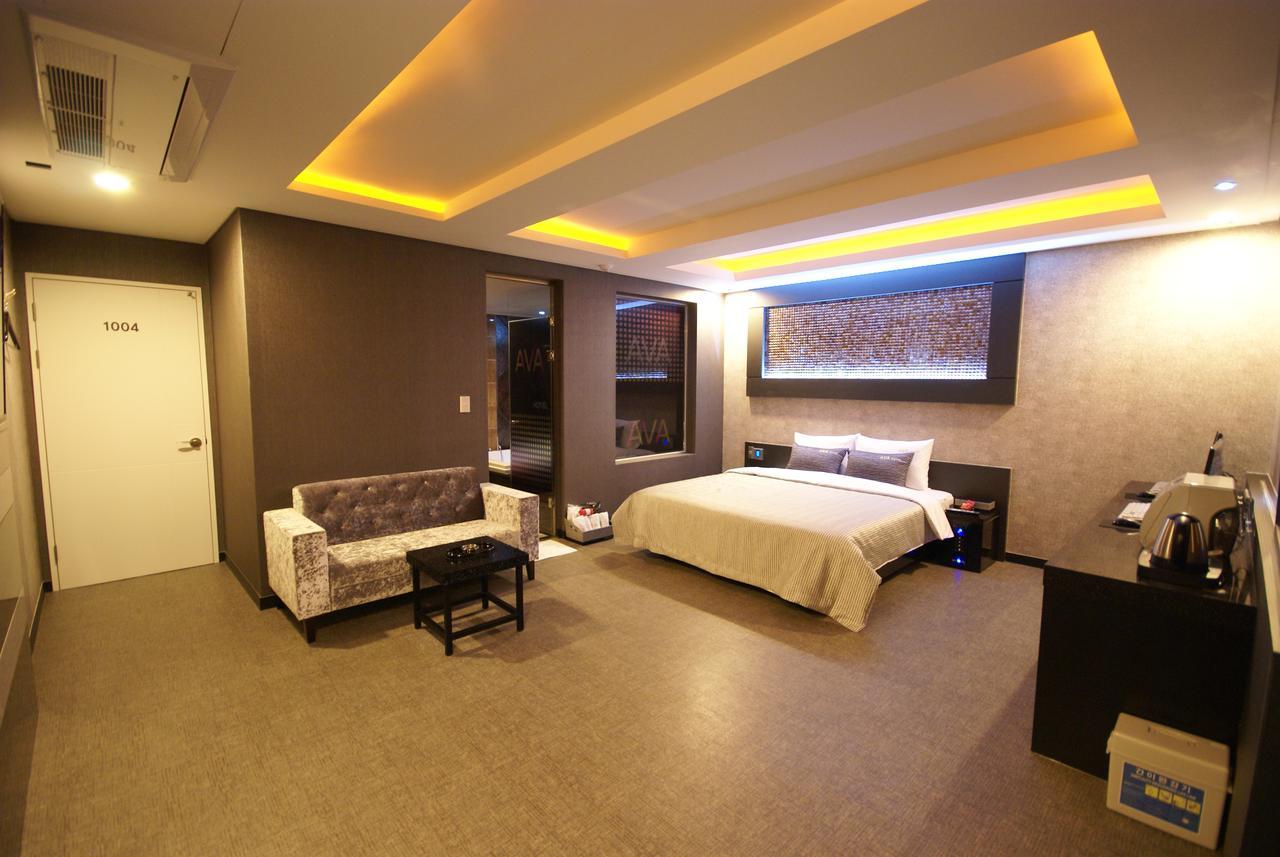 H Moment Hotel Songjeong Μπουσάν Εξωτερικό φωτογραφία